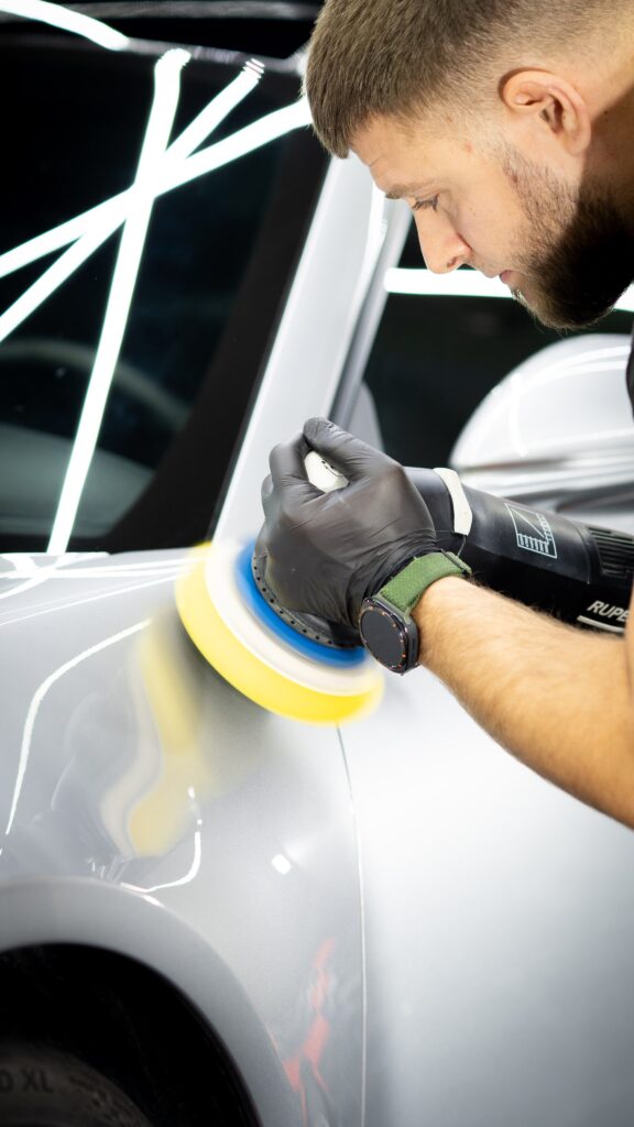 Detailing Maniacs - Detailing Auto